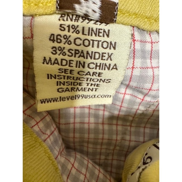 Level 99 Shorts Womens Size 28 Mustard Yellow Linen Casual Front Pockets Summer - Picture 7 of 8